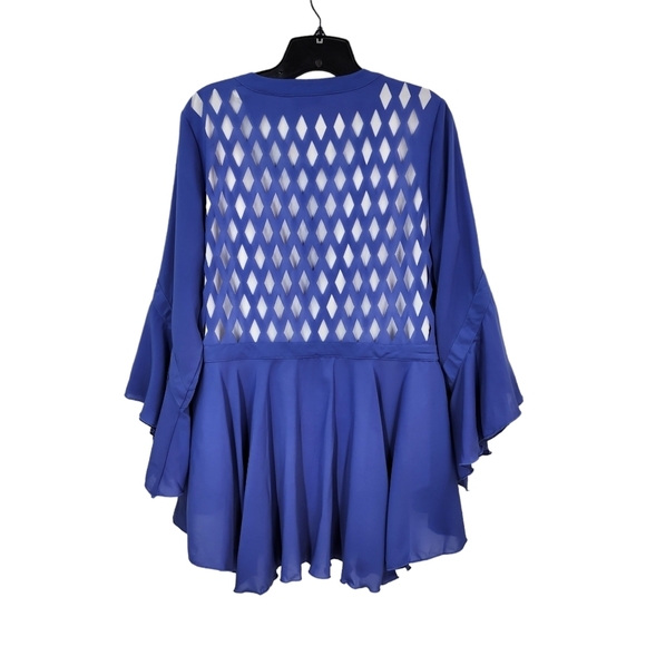 Firmiana Women's Diamond Design Ruffle Button Top - M - Picture 4 of 6